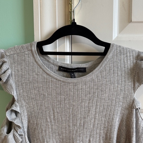White House Black Market Gray Ruffled Sleeve Top - Picture 2 of 4